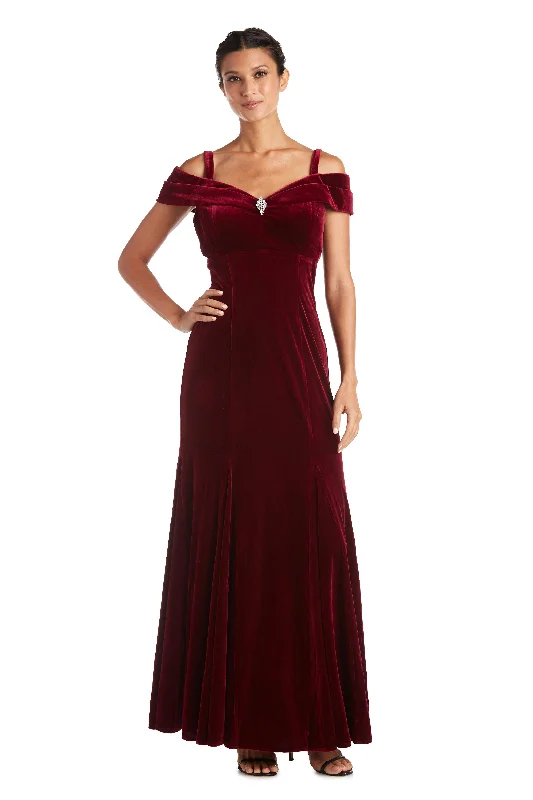 Fashion Sale R&M Richards 2509P Long Formal Velvet Petite Dress