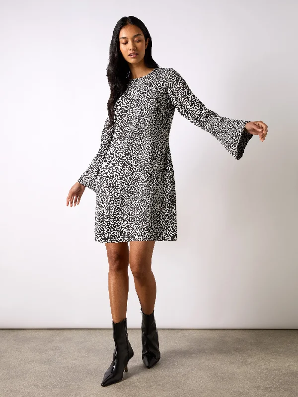 Casual Chic Mono Dalmatian Print Mini Dress