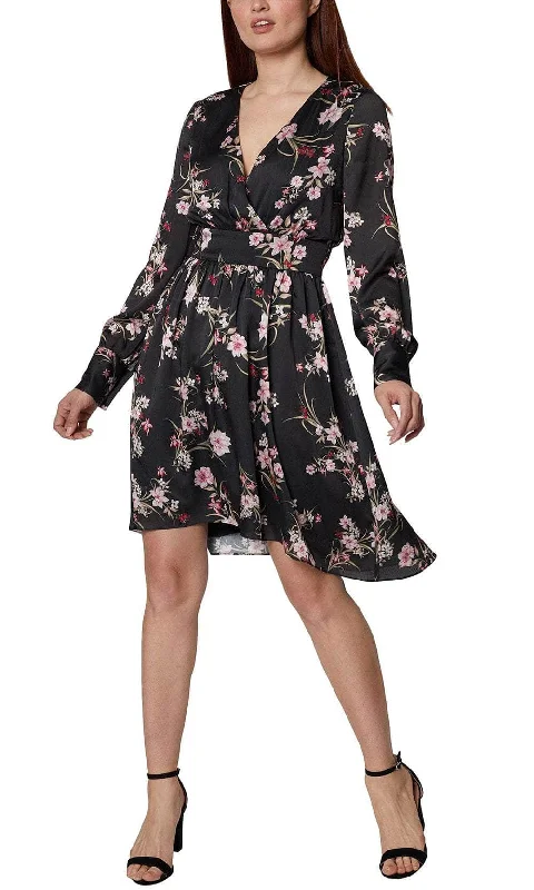 Must Haves BCBG Generation GU07D16 - Floral Long Sleeve Casual Dress