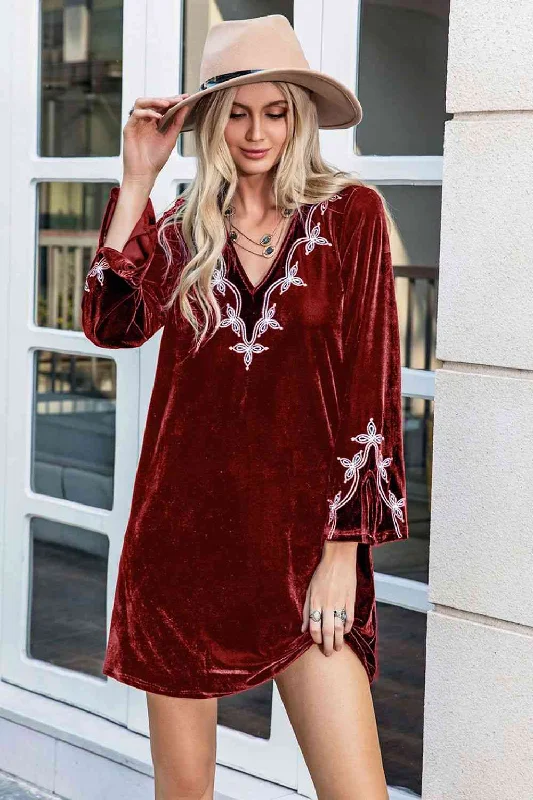 Fashion Essentials V-Neck Long Sleeve Mini Dress