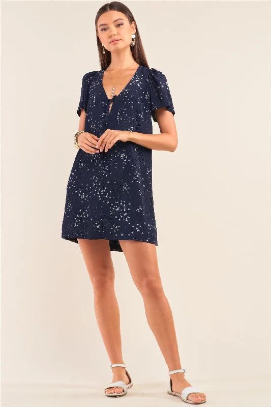 Quick Grab Deals Star Print Loose Fit Deep Plunge V-Neck Mini Dress