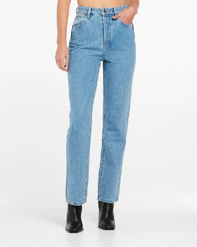 Fashion-Forward Lita Straight Denim Jean - Hempress