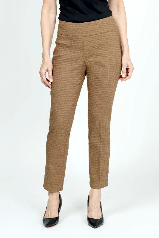 Trend Forward Threads Holland Ave Rectangular Jacquard Ankle Pant