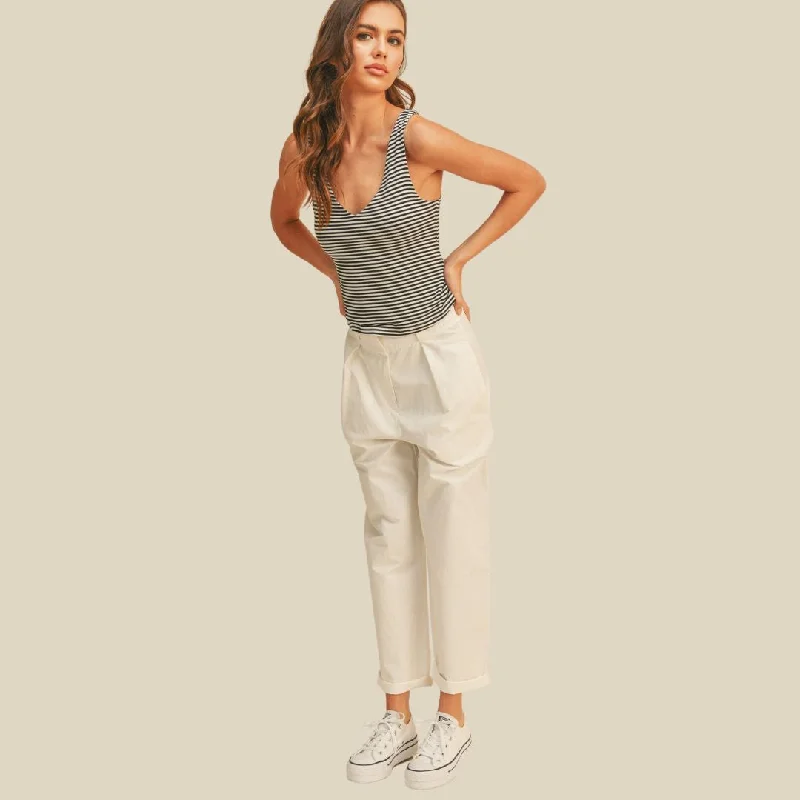 Relaxed Style Cotton Highwaisted Trousers (White)